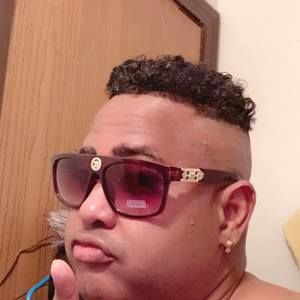 Meet your Posher, Carlito